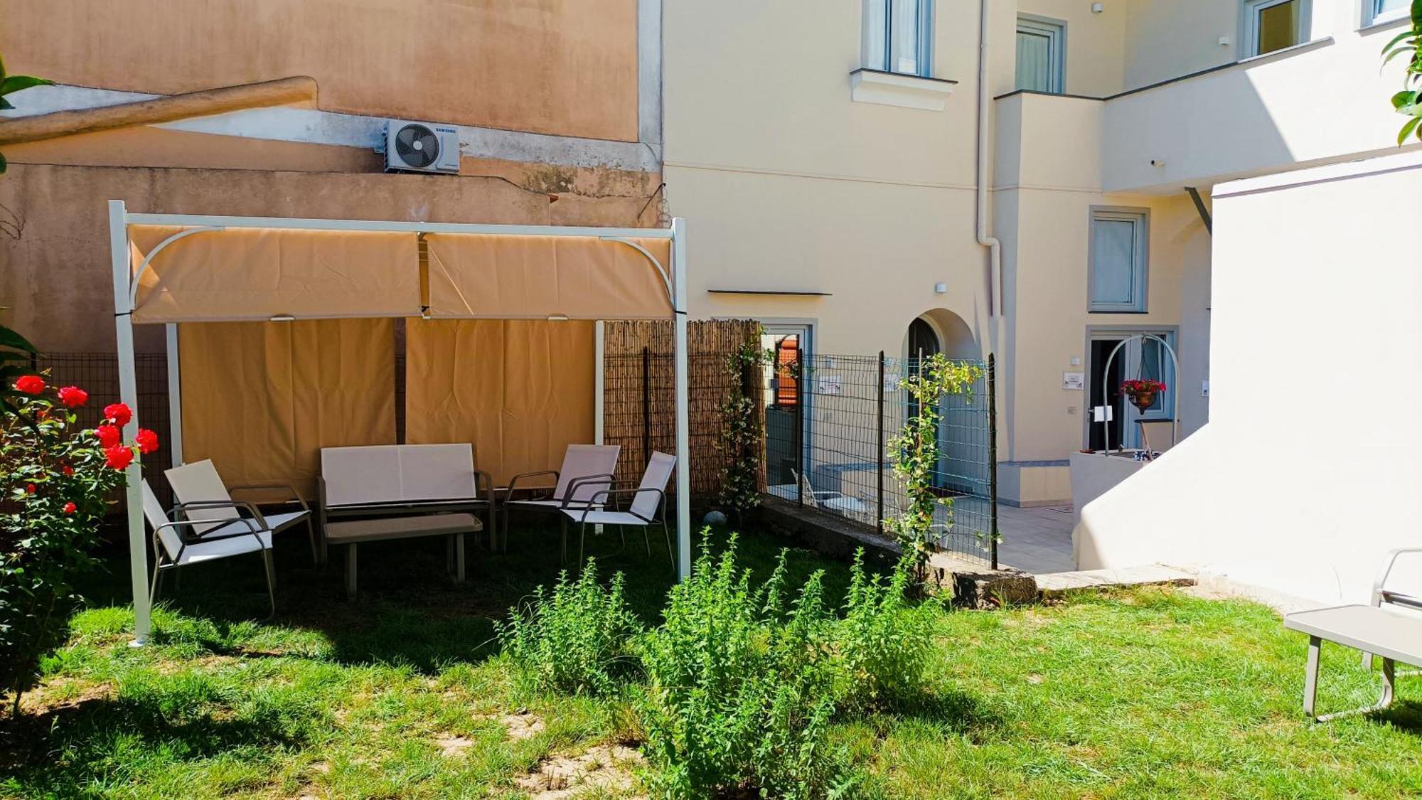 Palazzo Palumbo Hotel Procida Exterior foto